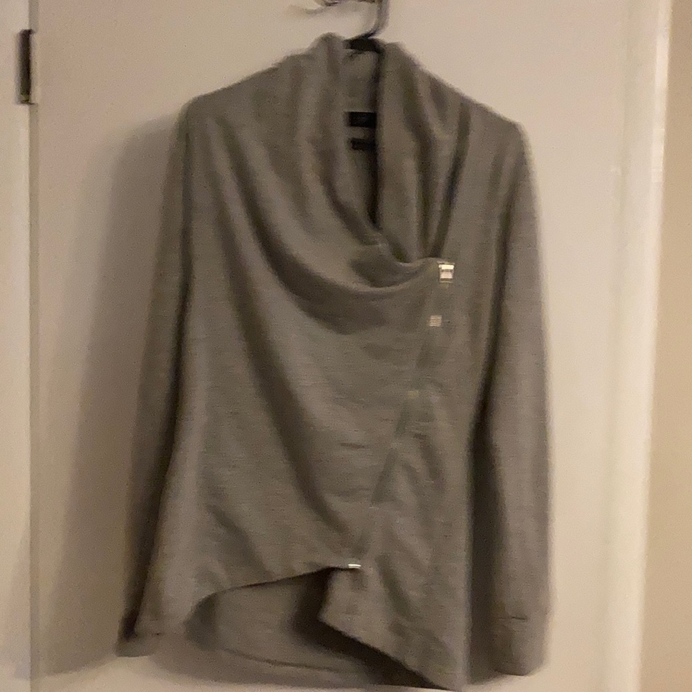 Jacket / sweater
